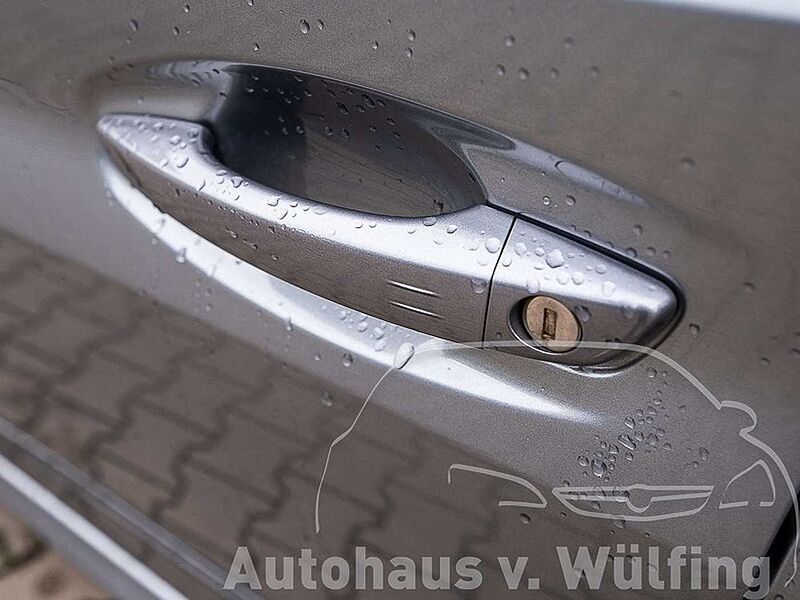 Peugeot 208 GT Hybrid e-DSC6 +UMFANGREICHE AUSSTATTUNG+